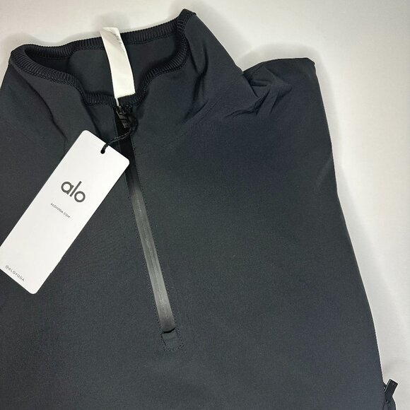 ALO | CROPPED ELEVATION COVER UP - Picture 4 of 4